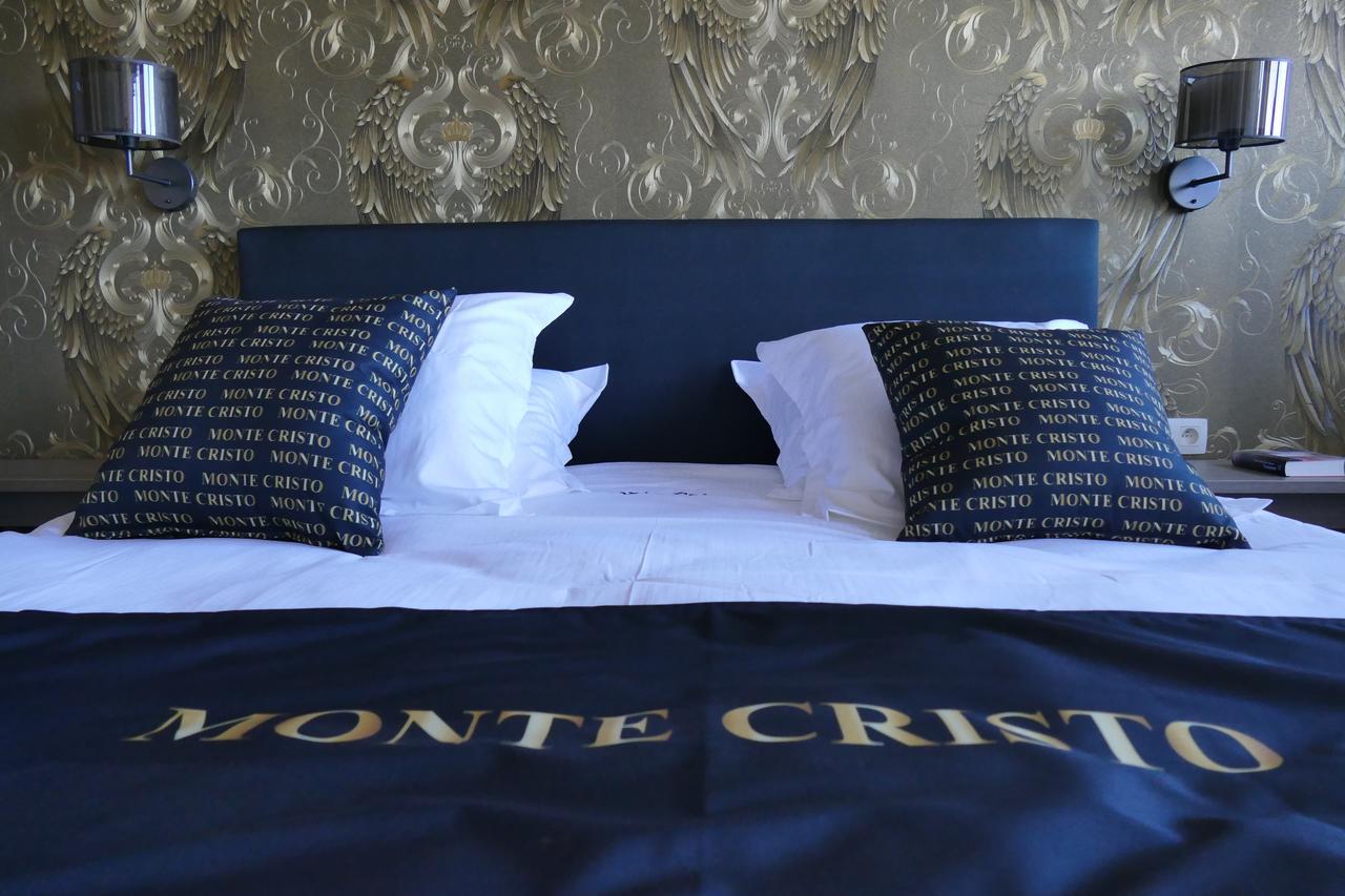 Hotel Monte Cristo Hoeselt Exterior photo